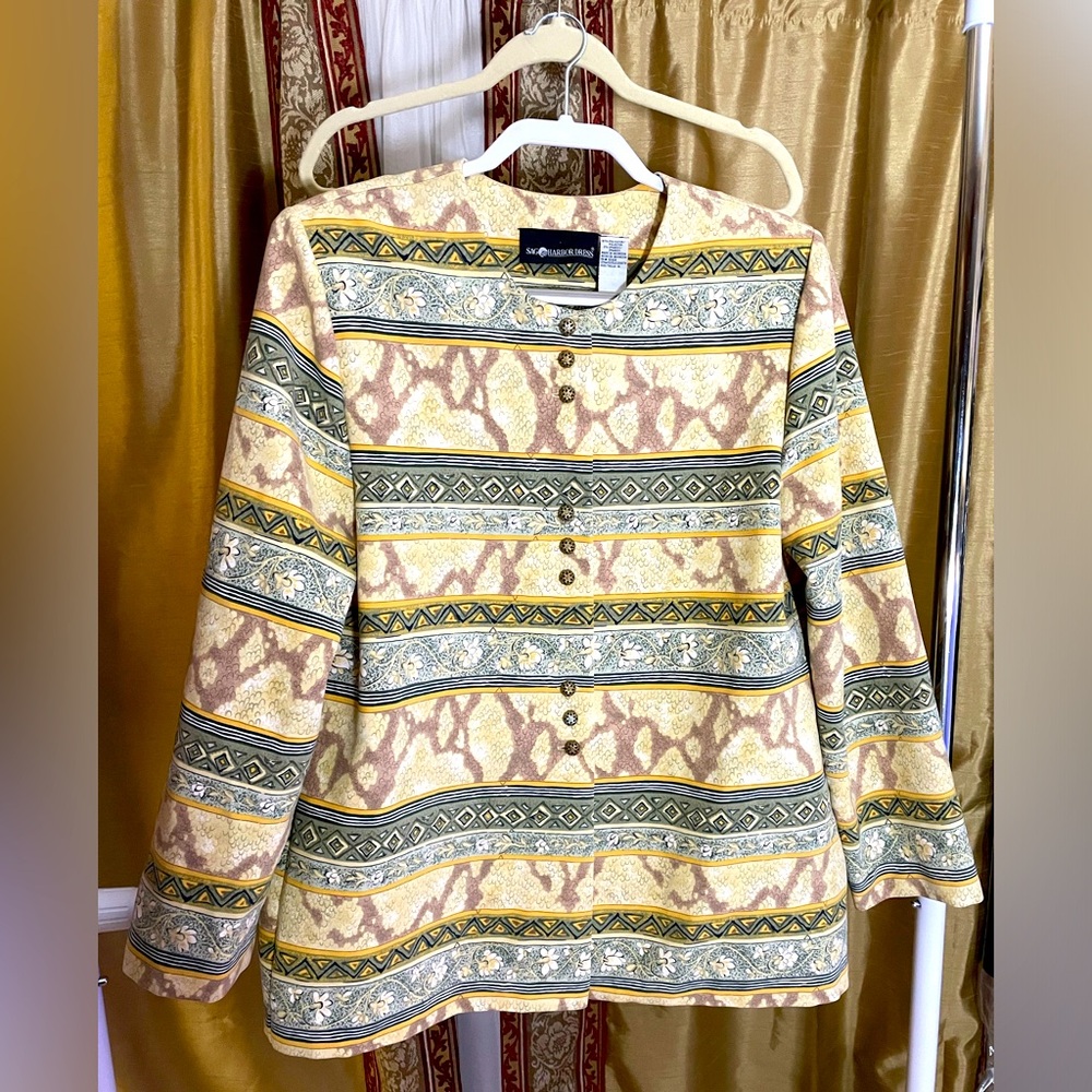 SAG HARBOR. Sz 14 Tunic, Sweater, or Jacket Lightweight. Long Sleeve. Button Up.
